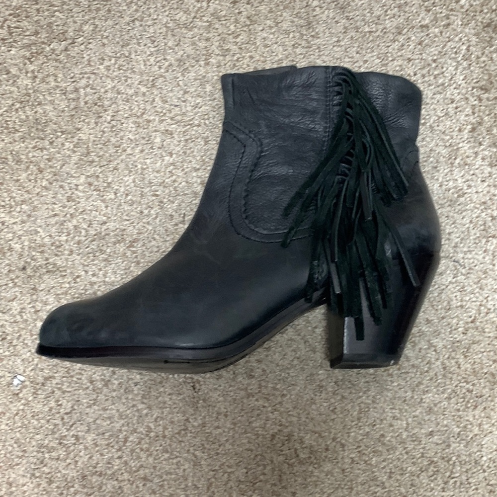 Sam Edelman black bootie with fringe size 9… bundle and save $$$